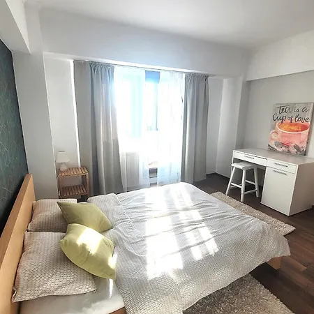 Ultracentral Apartament *